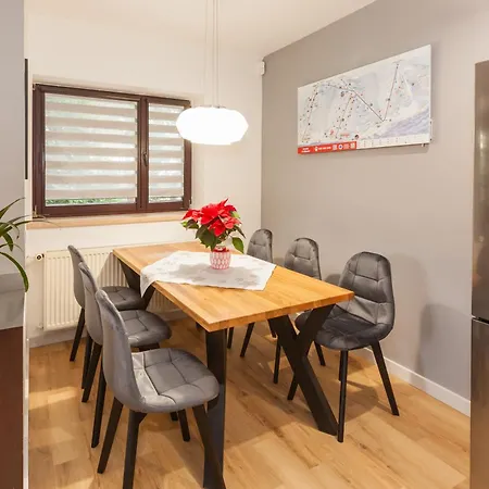 Apartment Dom Na Wrzosowej *